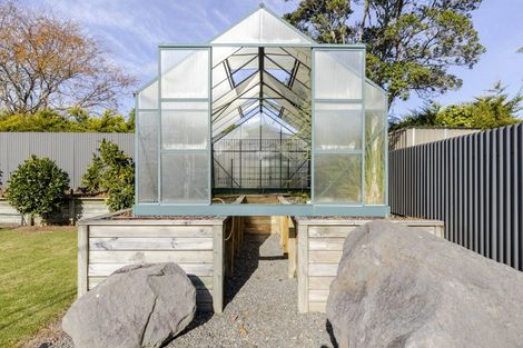 Photo of property in 41 Takiroa Street, Urenui, 4375