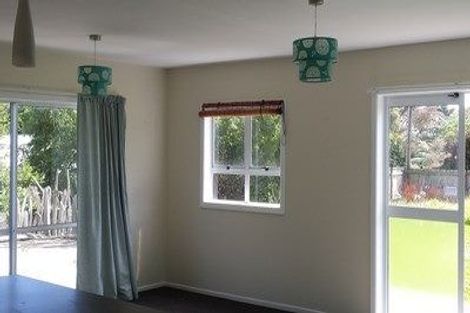 Photo of property in 6-8 Cumming Street, Okato, 4335