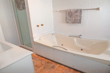 Photo of property in 4 Thynne Street, Foxton, 4814