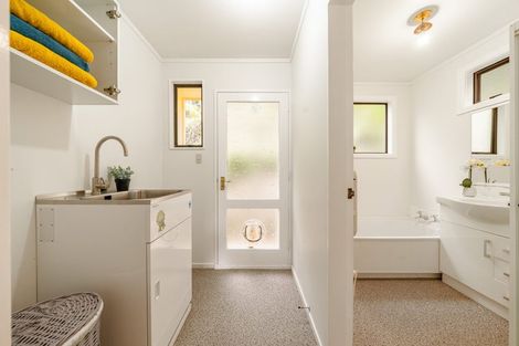 Photo of property in 79 Sunbrae Drive, Silverstream, Upper Hutt, 5019