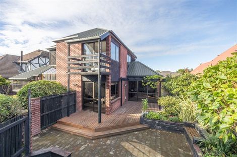 Photo of property in 80 Apsley Drive, Avonhead, Christchurch, 8042