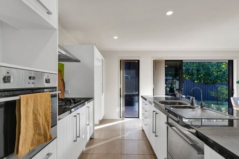 Photo of property in 56a Alberta Road, Glen Avon, New Plymouth, 4312