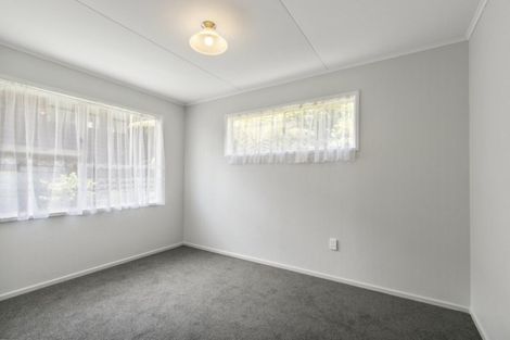 Photo of property in 31 Holland Street, Wainuiomata, Lower Hutt, 5014