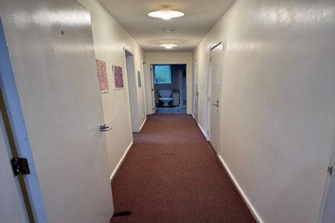 Photo of property in 97-103 South Karori Road, Karori, Wellington, 6012