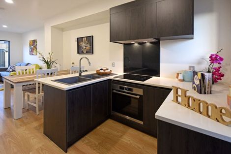 Photo of property in 11 Waru Lane, Te Atatu Peninsula, Auckland, 0610