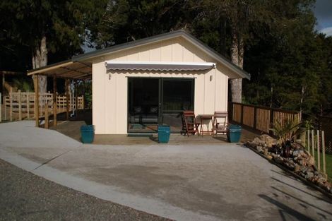 Photo of property in 134 Kohinui Road, Parua Bay, Onerahi, 0192