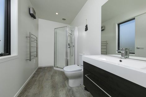 Photo of property in 23 Matipo Street, Wanaka, 9305
