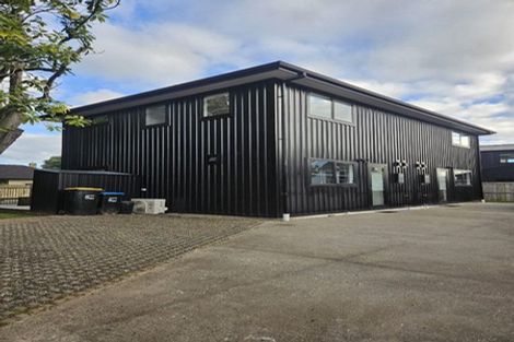 Photo of property in 14 Hamilton Road, Cambridge, 3434