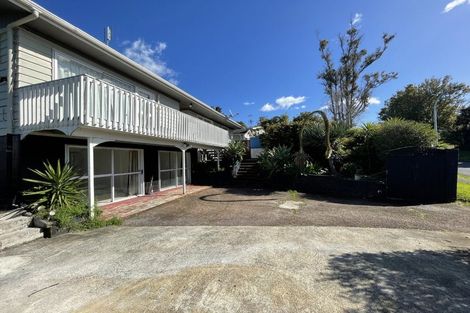 Photo of property in 1 Beldon Place, Pakuranga Heights, Auckland, 2010