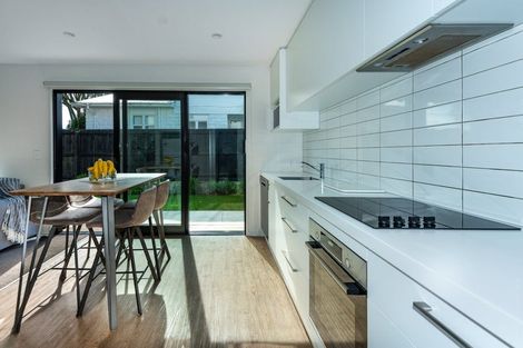 Photo of property in 1/73 Linwood Avenue, Linwood, Christchurch, 8011