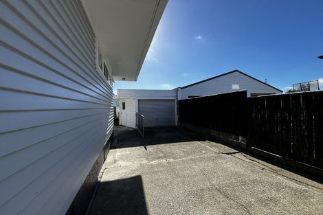 Photo of property in 51 Power Street, Levin, 5510