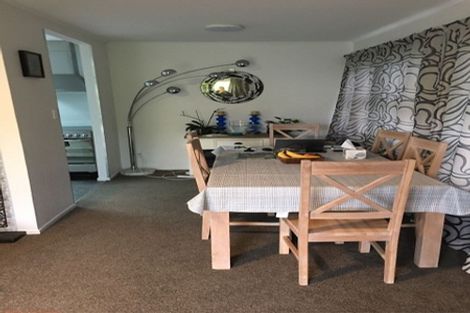 Photo of property in 6 Philip Place, Hillcrest, Auckland, 0627