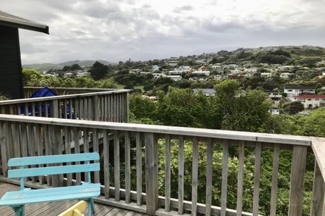 Photo of property in 64 Bassett Road, Johnsonville, Wellington, 6037