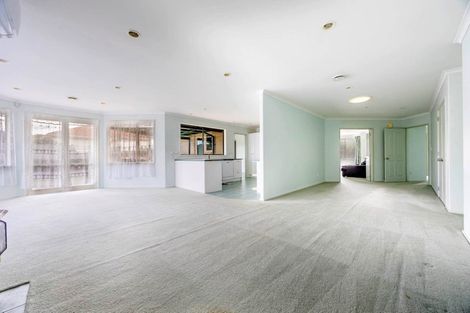 Photo of property in 22 Mahoney Drive, Albany, Auckland, 0632