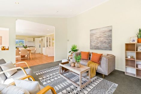 Photo of property in 11 Avion Terrace, Raumati Beach, Paraparaumu, 5032