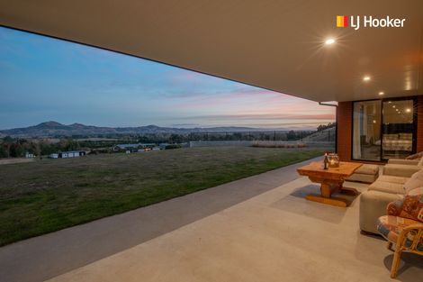 Photo of property in 60 Tirohanga Road, North Taieri, Mosgiel, 9092