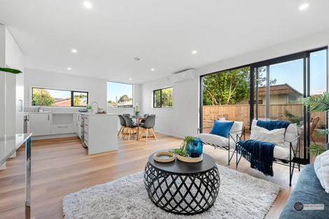 Photo of property in 1/51 Kings Crescent, Hutt Central, Lower Hutt, 5010