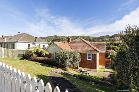 Photo of property in 32 Bould Street, Johnsonville, Wellington, 6037