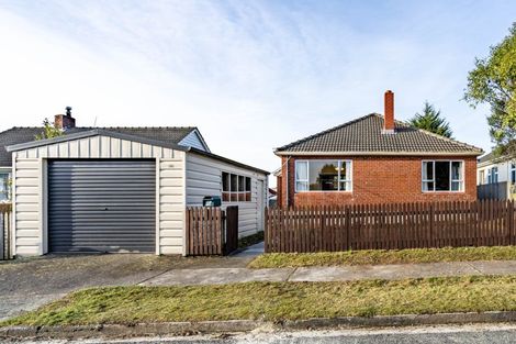 Photo of property in 16 Lockerbie Street, Turnbull Thomson Park, Invercargill, 9810