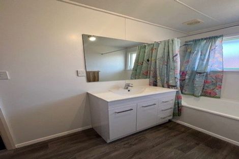 Photo of property in 2/15 Bowen Street, Upper Riccarton, Christchurch, 8041