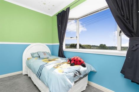 Photo of property in 188 Forest Hill Road, Waiatarua, Auckland, 0612