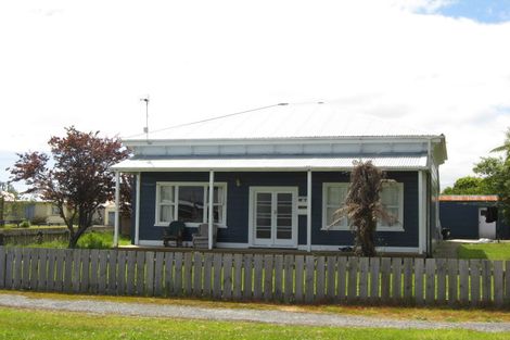 Photo of property in 153 Peel Street, Westport, 7825