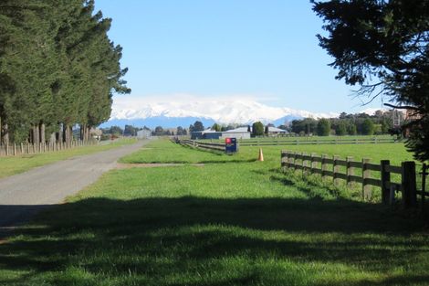 Photo of property in 17 Enereta Road, Otaki, 5512
