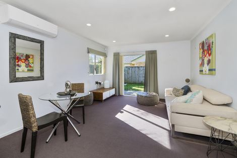 Photo of property in 70c Kayes Road, Pukekohe, 2120