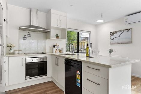 Photo of property in 1/95 Hobsonville Road, West Harbour, Auckland, 0618