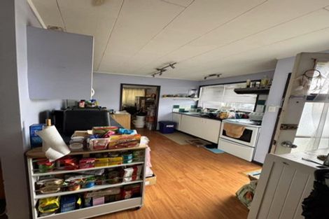 Photo of property in 65 Archmillen Avenue, Pakuranga Heights, Auckland, 2010