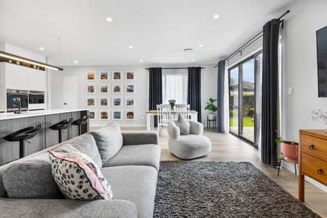 Photo of property in 202 Matua Road, Kumeu, 0810