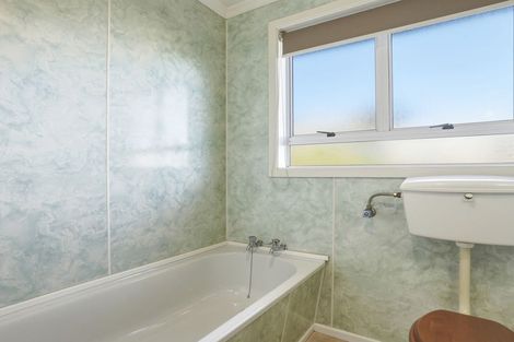 Photo of property in 1 Saint Andrew Place, Balclutha, 9230
