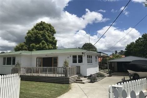 Photo of property in 36 Alice Street, Riverhead, 0820