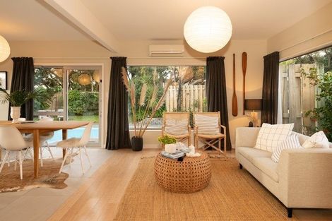 Photo of property in 23 Manly Street, Paraparaumu Beach, Paraparaumu, 5032