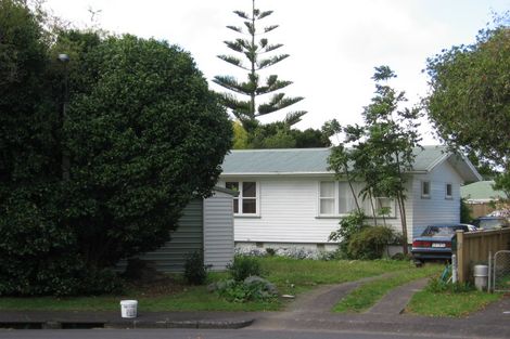 Photo of property in 11 Gane Lane, Te Atatu Peninsula, Auckland, 0610