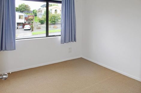 Photo of property in 8 Ruapehu Drive, Fitzherbert, Palmerston North, 4410