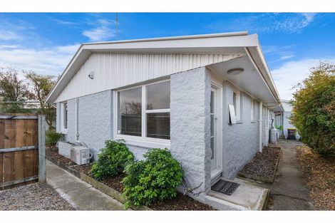 Photo of property in 4 Gresford Street, Edgeware, Christchurch, 8013