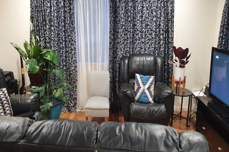 Photo of property in 26c Sunnyfield Crescent, Glenfield, Auckland, 0629