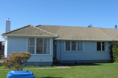 Photo of property in 7 Hinemoa Street, Levin, 5510
