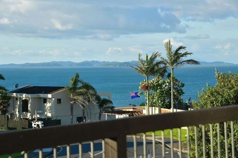 Photo of property in 66 Marellen Drive, Red Beach, 0932