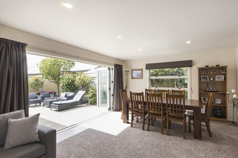 Photo of property in 68 James Line, Kelvin Grove, Palmerston North, 4414