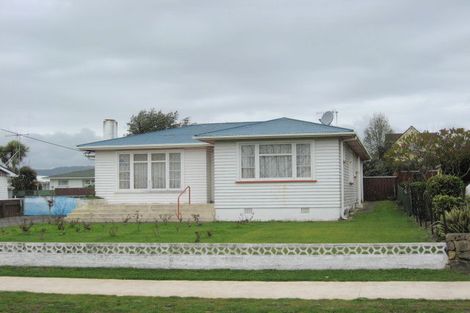 Photo of property in 16 Princes Street, Levin, 5510