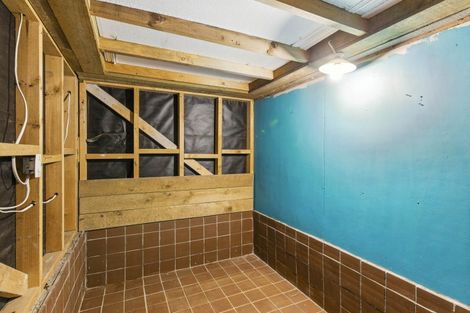 Photo of property in 13 Walton Road, Paraparaumu Beach, Paraparaumu, 5032