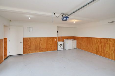 Photo of property in 9 Athol Terrace, Upper Riccarton, Christchurch, 8041