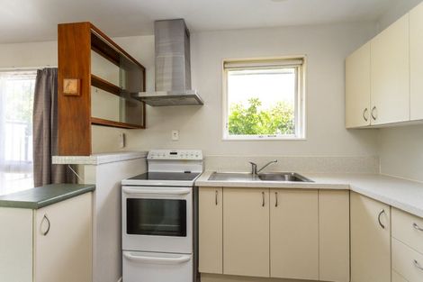 Photo of property in 8 Ashfield Place, Ilam, Christchurch, 8041