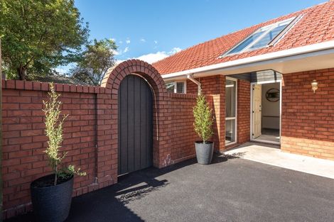 Photo of property in 116 Yaldhurst Road, Sockburn, Christchurch, 8042