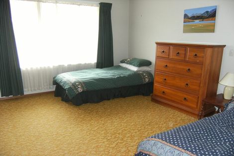 Photo of property in 1/23 Kent Lodge Avenue, Avonhead, Christchurch, 8042