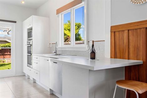 Photo of property in 8 Frankleigh Street, Somerfield, Christchurch, 8024