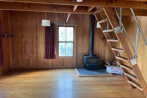 Photo of property in 3089 Bossu Road, Te Oka, Little River, 7591