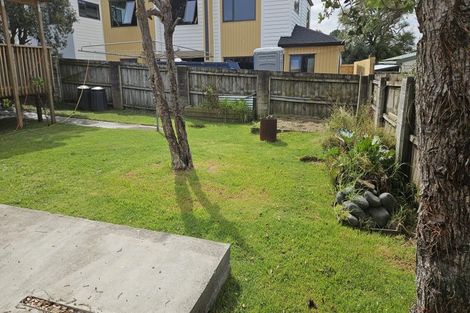 Photo of property in 73 Hyperion Drive, Randwick Park, Auckland, 2105